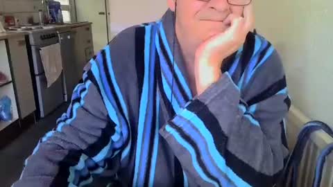 Snapshot of poshman65 chatting on 10.26.25 poshman65 online show from 10.26.25