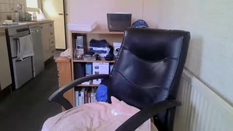 Snapshot of poshman65 chatting on 07.04.26 poshman65 online show from 07.04.26