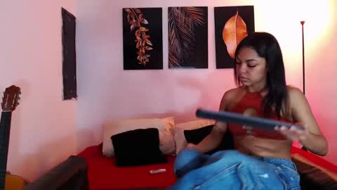 Snapshot of power_hot18 chatting on 12.15.24 ALEX Y ALEXA online show from 12.15.24