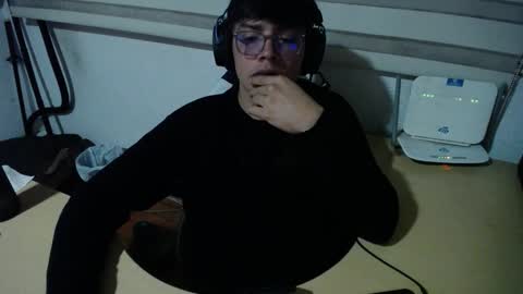 powerfulzeus2 online show from 10.16.25