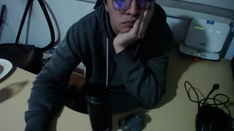 powerfulzeus2 online show from 10.31.25