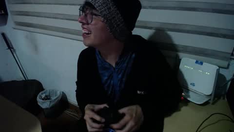 powerfulzeus2 online show from 01.08.26