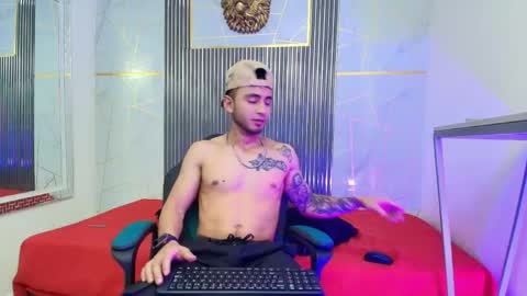   online show from 06.08.26