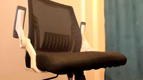 Snapshot of powerofthor69 chatting on 09.13.25 alex online show from 09.13.25