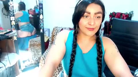 Snapshot of ppepittaaredd chatting on 12.24.24 maryana online show from 12.24.24