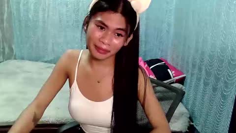 precious_athena online show from 10.25.25