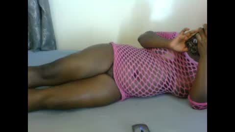 Snapshot of precious_diva chatting on 03.02.25 precious_diva online show from 03.02.25