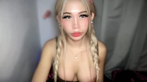 GODDESS PRECIOUS online show from 03.02.26