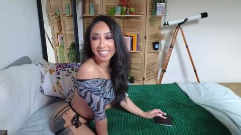 PreeminentJess online show from 12.27.24