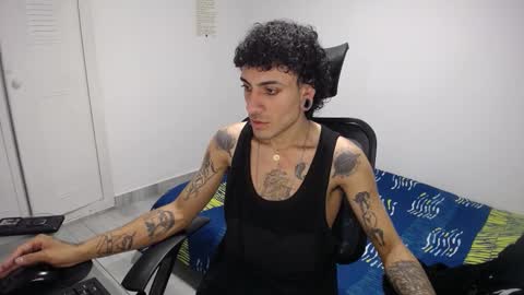 Plux online show from 10.27.25