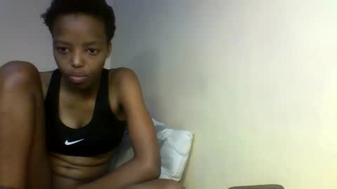 Snapshot of prettie_candy9 chatting on 10.04.25 Prettie candy9 online show from 10.04.25