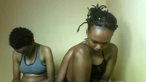 Snapshot of prettie_candy9 chatting on 10.05.25 Prettie candy9 online show from 10.05.25