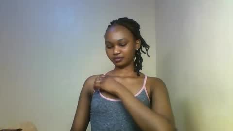 Snapshot of prettie_candy9 chatting on 10.06.25 Prettie candy9 online show from 10.06.25