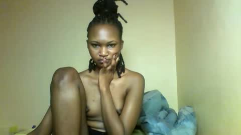 Snapshot of prettie_candy9 chatting on 10.12.25 Prettie candy9 online show from 10.12.25