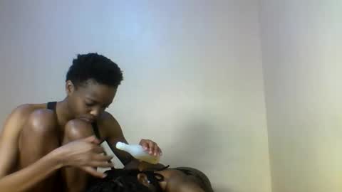 Snapshot of prettie_candy9 chatting on 10.24.25 Prettie candy9 online show from 10.24.25