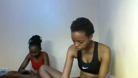 Snapshot of prettie_candy9 chatting on 10.26.25 Prettie candy9 online show from 10.26.25