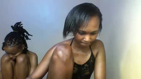 Snapshot of prettie_candy9 chatting on 10.30.25 Prettie candy9 online show from 10.30.25