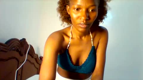 Snapshot of prettie_petitee chatting on 07.11.26 prettie_petitee online show from 07.11.26