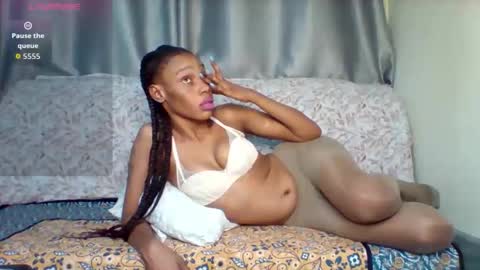 Snapshot of pretty253 chatting on 02.07.26 pretty253 online show from 02.07.26