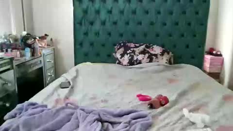 Snapshot of pretty69queen chatting on 02.02.26 Yasmine pretty online show from 02.02.26