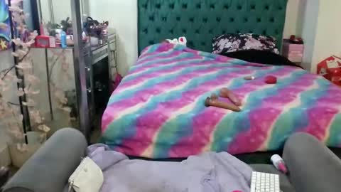 Snapshot of pretty69queen chatting on 02.19.26 Yasmine pretty online show from 02.19.26