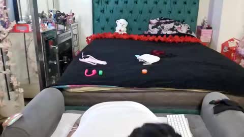 Snapshot of pretty69queen chatting on 02.23.26 Yasmine pretty online show from 02.23.26