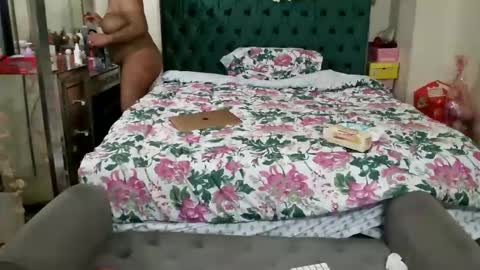 Snapshot of pretty69queen chatting on 03.03.26 Yasmine pretty online show from 03.03.26