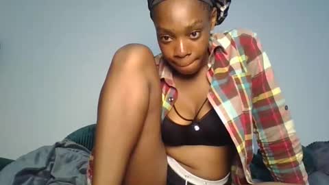 Pretty online show from 04.23.26