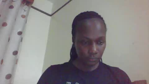 Snapshot of pretty_beib chatting on 11.04.25 Karol online show from 11.04.25