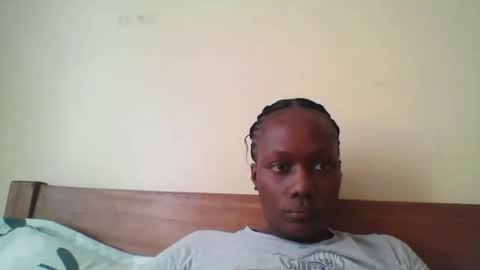 Snapshot of pretty_beib chatting on 11.15.25 Karol online show from 11.15.25