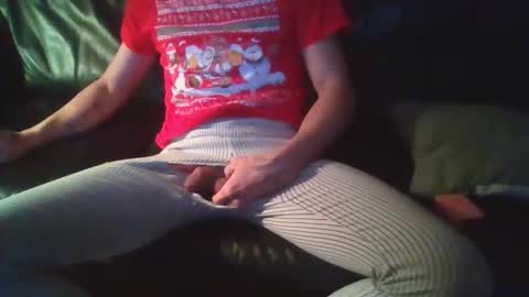 pretty_boy321 online show from 12.22.25