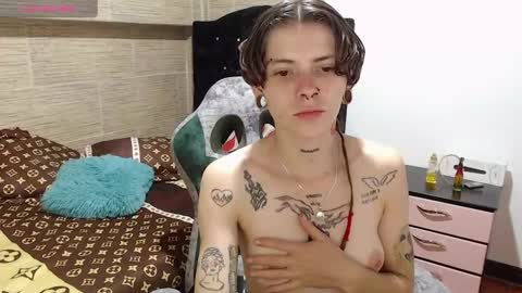 pretty_cristal22 online show from 12.10.24