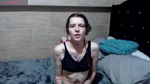 pretty_cristal22 online show from 02.21.25