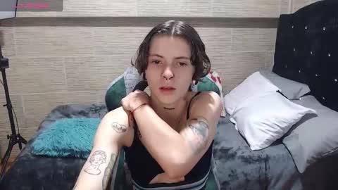 pretty_cristal22 online show from 02.28.25