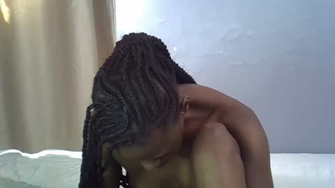pretty_daniella online show from 01.19.25