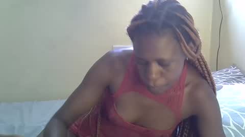 pretty_daniella online show from 03.05.25