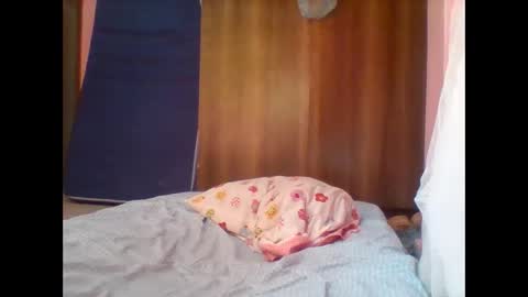 Snapshot of pretty_darya chatting on 01.06.25 pretty_darya online show from 01.06.25