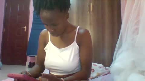 Snapshot of pretty_darya chatting on 01.14.25 pretty_darya online show from 01.14.25