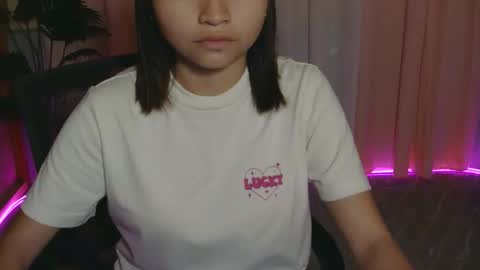 pretty_dharryhann online show from 12.22.25