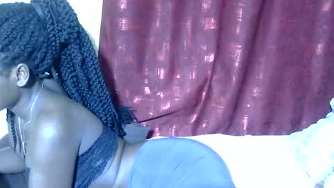 pretty_ebby online show from 04.04.26