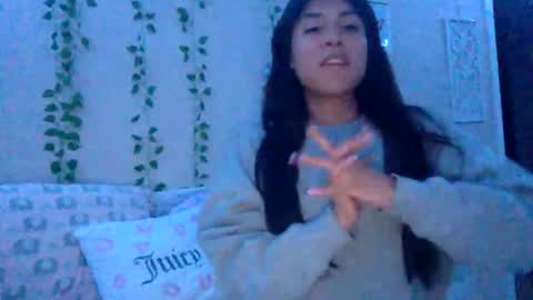 pretty_girl828687 online show from 10.20.25