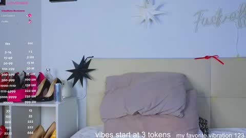 pretty_helga online show from 02.03.25