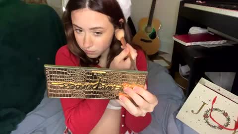 Sophie  online show from 12.18.24