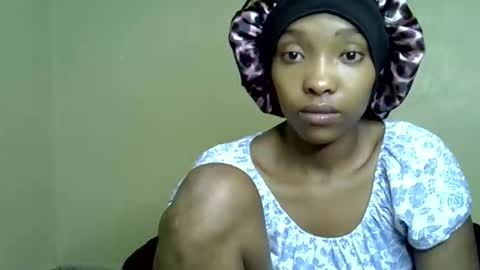 Snapshot of pretty_jazmine chatting on 10.20.25 Jaz online show from 10.20.25