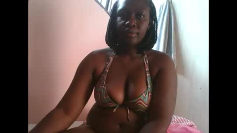 pretty_kylah online show from 12.19.25