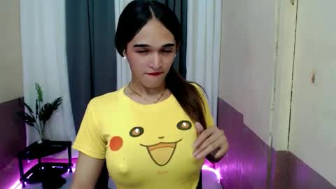 Snapshot of pretty_lady_kitty chatting on 04.05.26 pretty_lady_kitty online show from 04.05.26