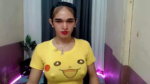 Snapshot of pretty_lady_kitty chatting on 04.19.26 pretty_lady_kitty online show from 04.19.26