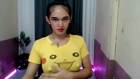 Snapshot of pretty_lady_kitty chatting on 04.20.26 pretty_lady_kitty online show from 04.20.26