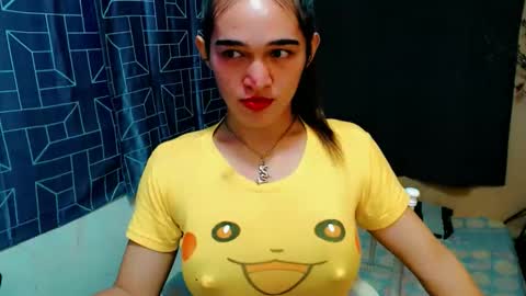 Snapshot of pretty_lady_kitty chatting on 06.10.26 pretty_lady_kitty online show from 06.10.26
