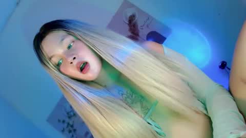 Flor online show from 11.16.25